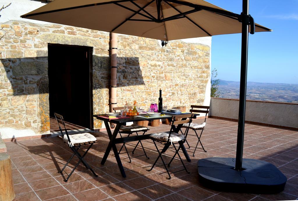 Casa Nel Vigneto Erice Guest House Exterior foto
