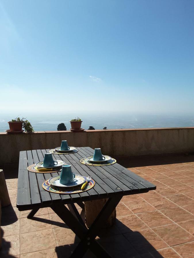 Casa Nel Vigneto Erice Guest House Exterior foto